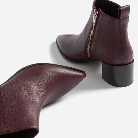 NEW Everlane The Boss Boot Ankle Point Toe Bootie Pebbled Leather in Burgundy - Picture 2 of 10